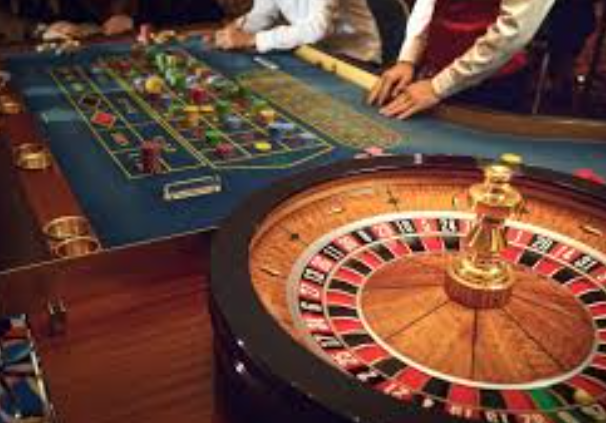 Peran Dealer dan Etika Profesional di Casino