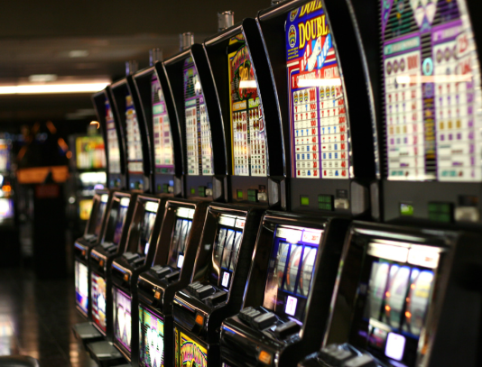 Mesin Slot sebagai Bagian dari Industri Hiburan